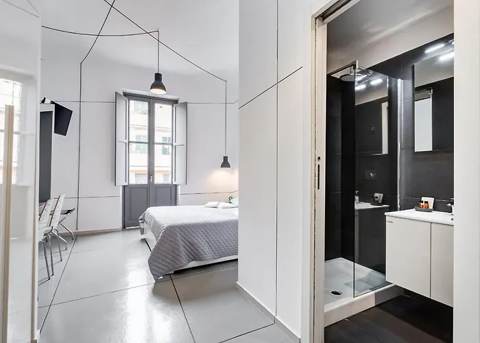 The Upper 4* Roma